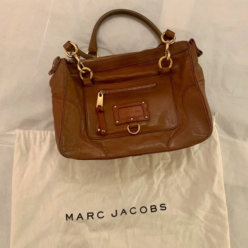 Marc Jacobs Camel Leather with Gold Shoulder Bag!!